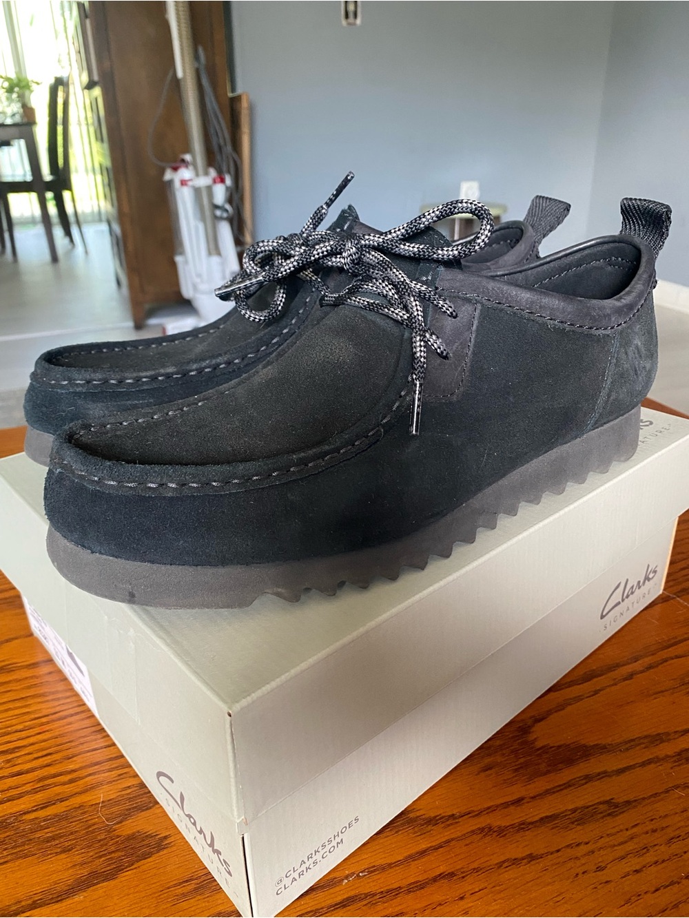 Clarks Men’s Black Suede Casual Lace-Up Loafers